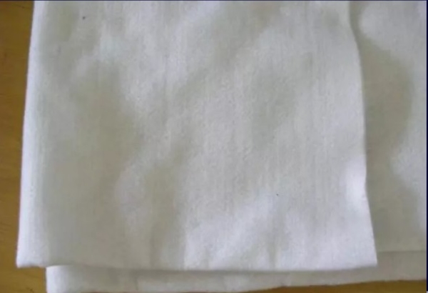 Vải không dệt xám kim - Vải Không Dệt Uy Vũ - Công Ty TNHH Sản Xuất Vải Không Dệt Uy Vũ